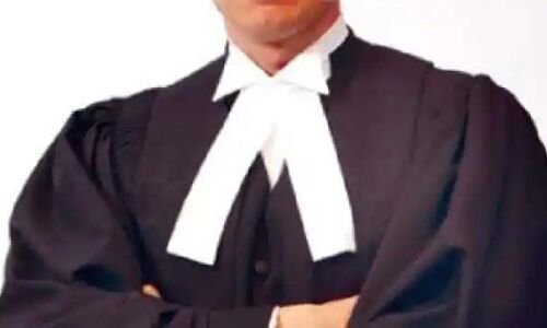 vakil, lawyer in uttar pradesh dress