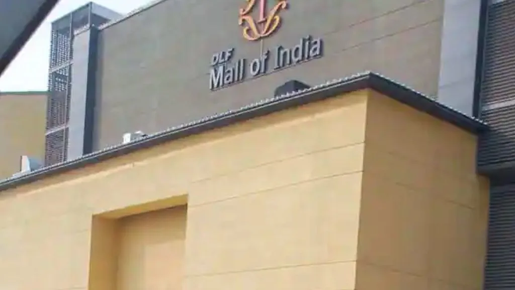 जमीन मुआवजे को लेकर DLF पर एक्शन, Noida अथॉरिटी ने थमाया 235 करोड़ का नोटिस