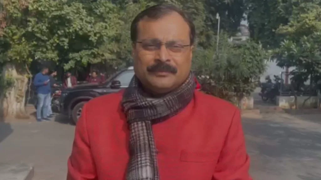 BJP बोली-‘आतंकी संगठनों को देखा था कि प्रतिबंध लगा देते थे…’,राजभर का बैन हुआ सपा ऑफिस में आना