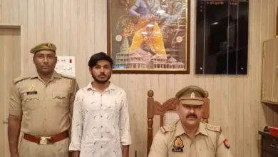 कोतवाली नगर पुलिस ने एक शातिर चोर को चोरी की कार सहित किया गिरफ्तार