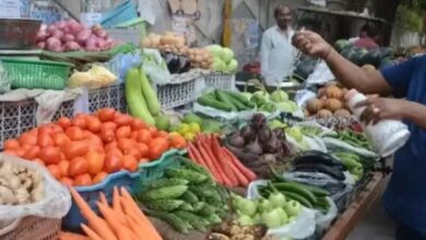 मानसून में हरी सब्जियों पर मंहगाई की मार, गरीबों की थाली से हो रही गायब